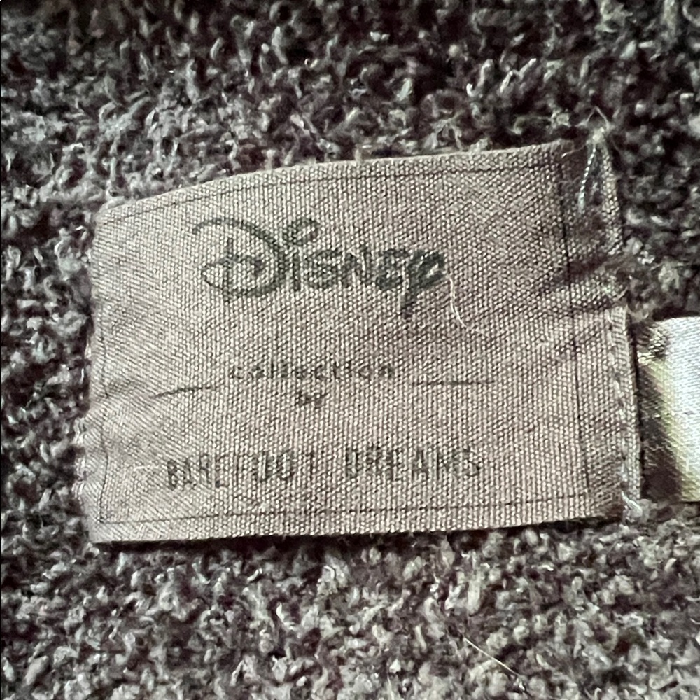 Barefoot Dreams X Disney black and grey Mickey Scarf - Picture 2 of 3